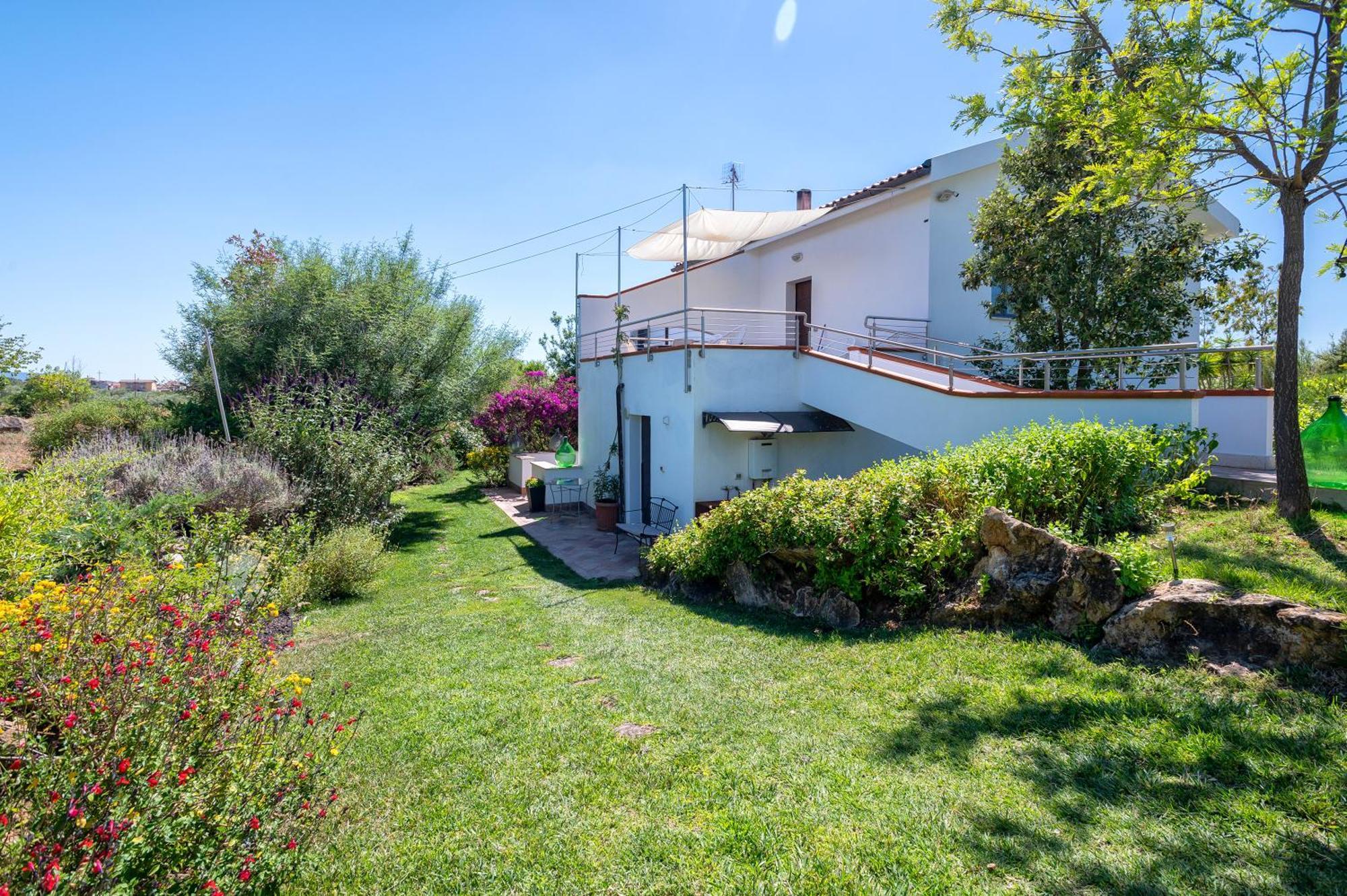 Sardinia Re - Villa Fioretta Flowers Apartments Ольмедо Екстер'єр фото